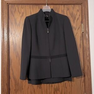 Kasper Women’s Size 12 Petite Black Women's Jacket and Skirt Suit.  EUC
